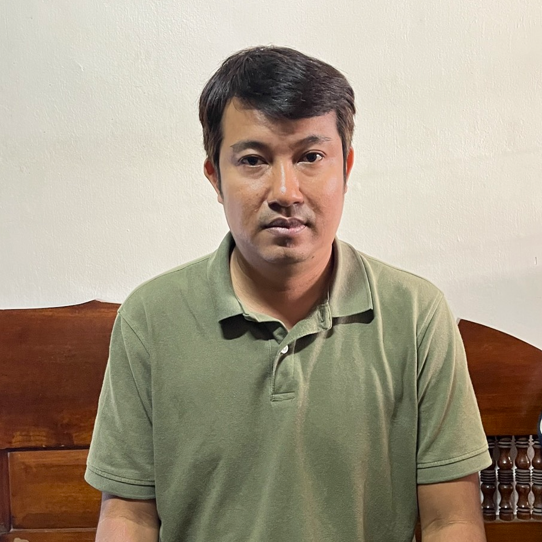 บดินทร์ พุ่มศรี